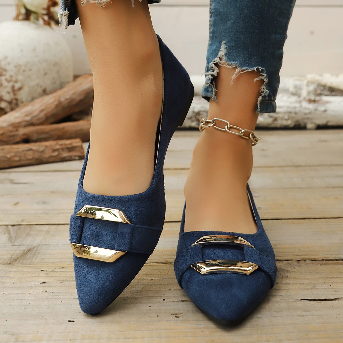 Women Shoes Heels - Sepatu Kasual Hak Rendah Seksi Berujung