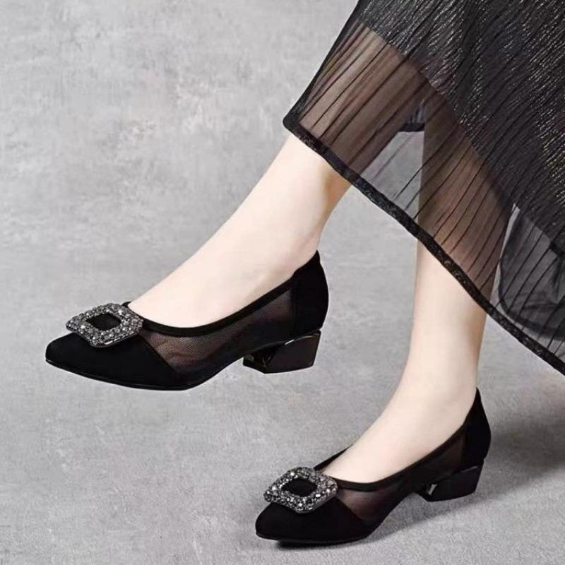 Women Shoes Heels - Sepatu Pumps Hak Blok Berujung Runcing