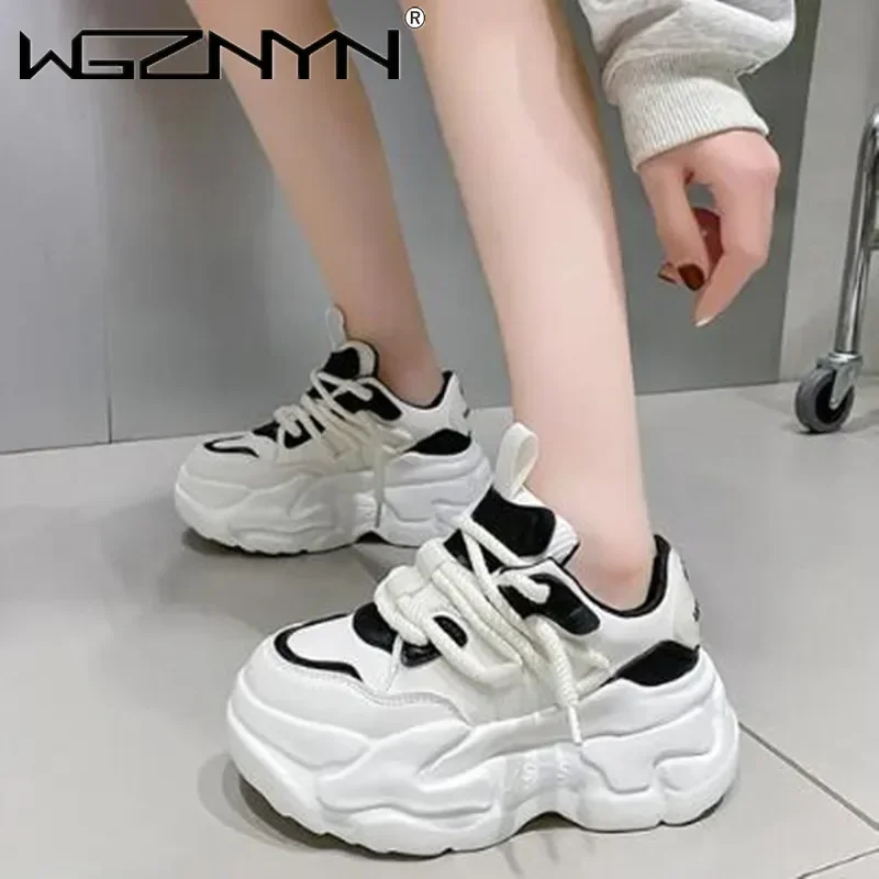 Baru 2025 Sepatu Kulit Kasual  - Wedge Heeled Sneaker ulasan dan harga