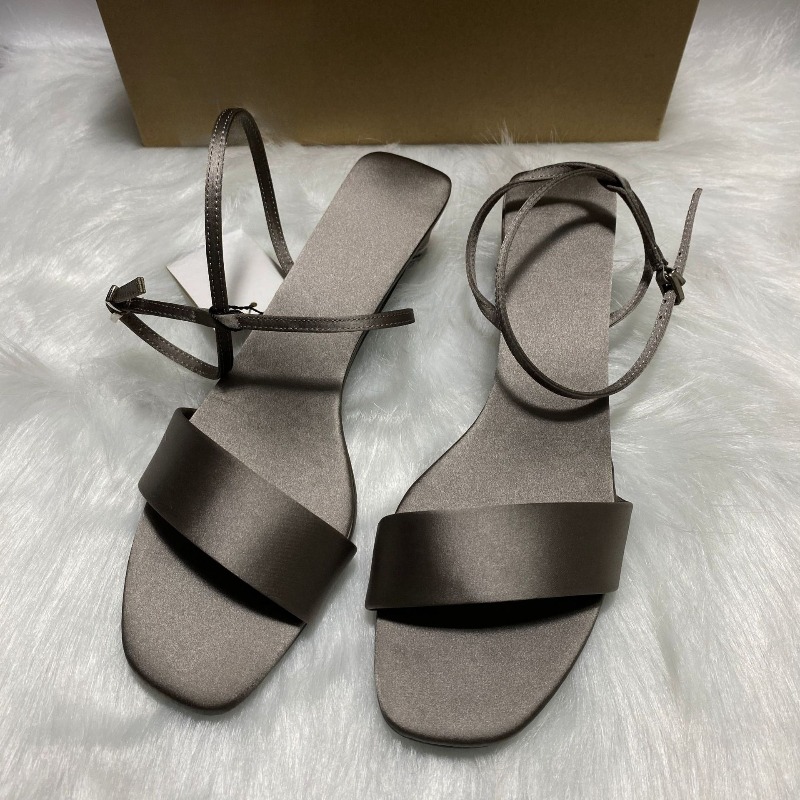 Sandal Wanita Modern Hak Renda - Women Shoes Luxury Brand ulasan dan harga