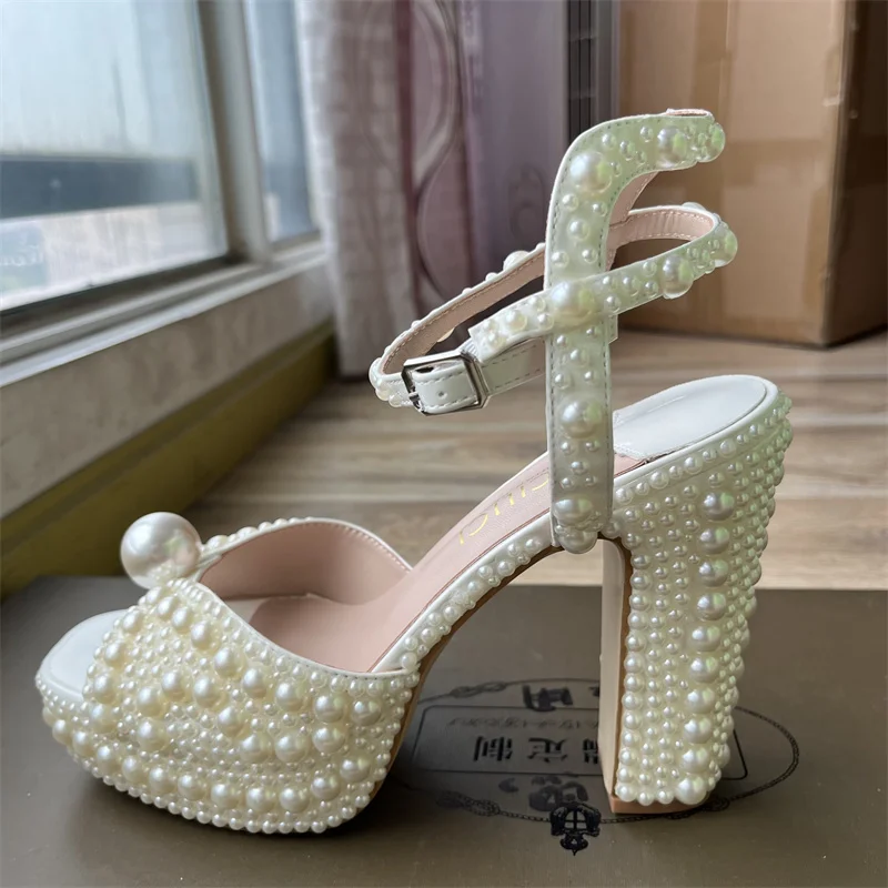 Sepatu Wanita Merek Mewah Sand - Women Shoes Luxury Brand ulasan dan harga